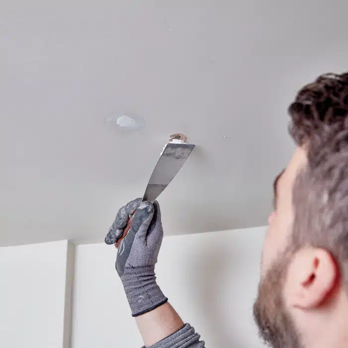 Everbuild one strike filler filling holes